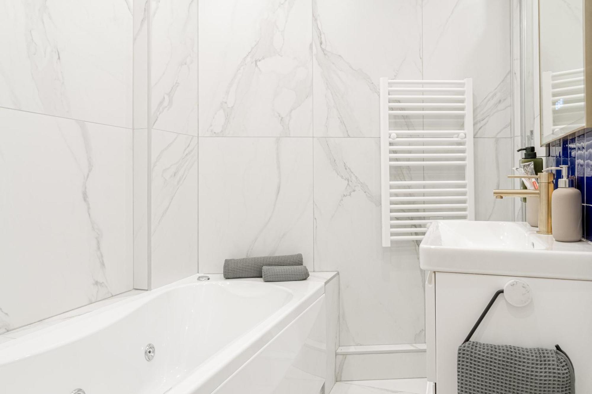 Lavie Maison Ac And Balneo * Paris